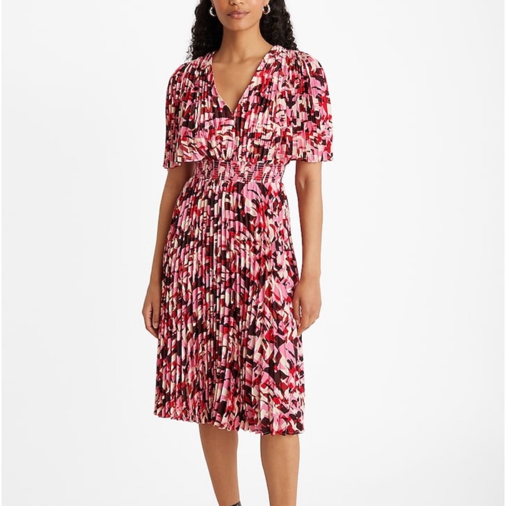 Printed pleaded V-neck floral midi dress